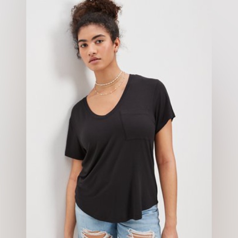 American eagle soft and sexy t shirt with pocket size medium